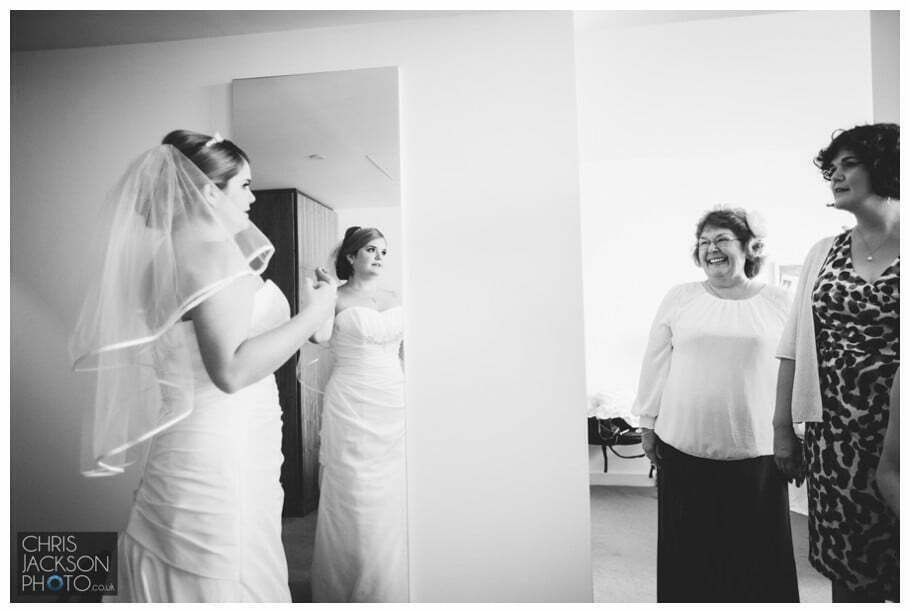 Doubletree by Hilton Wedding Photographer Leeds City Centre Wedding by Chris & Hazel Wedding photography - Tina & Sam 028 mother of bride raction, mother of bride see's bride, mother of bride first look in dress