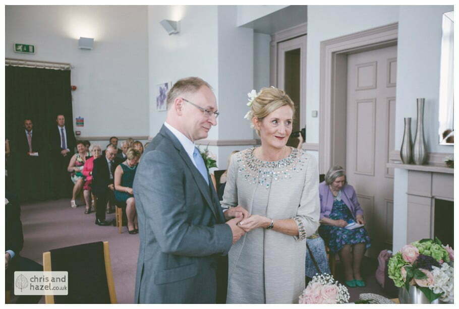 wedding ceremony in Leeds town hall wedding photography leeds town hall steps robin young clare robertson wedding